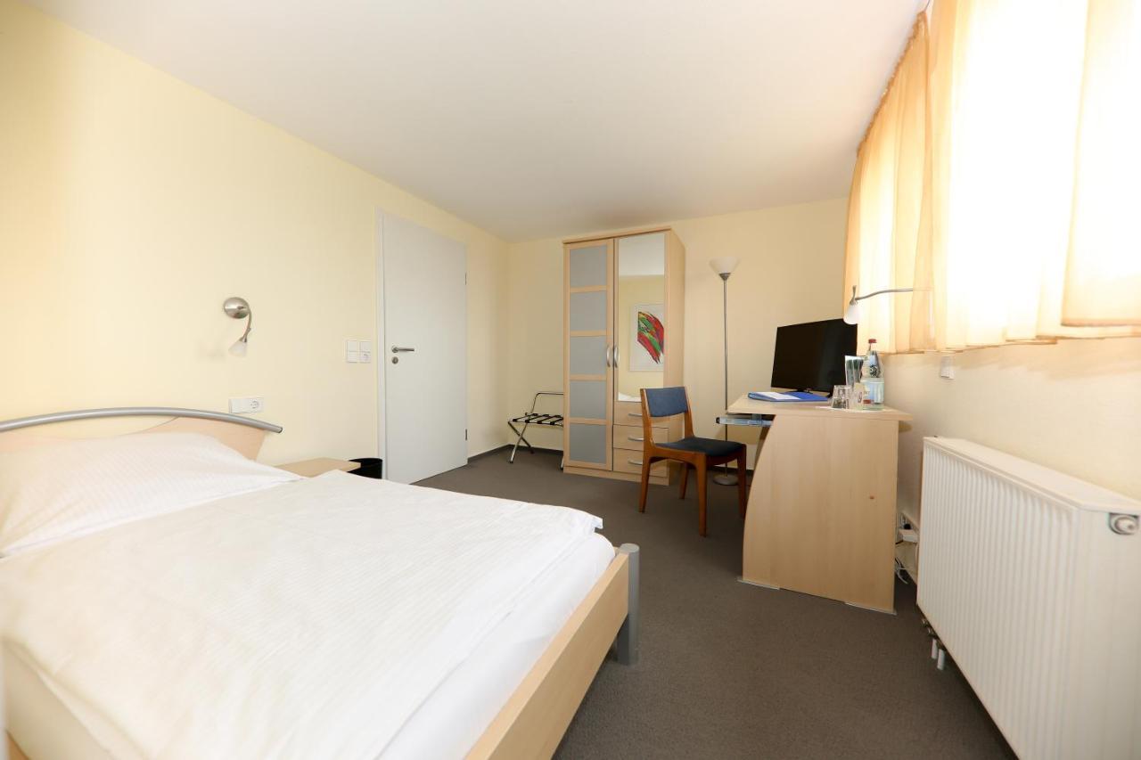 Hotel Albblick Bad Boll Exteriér fotografie